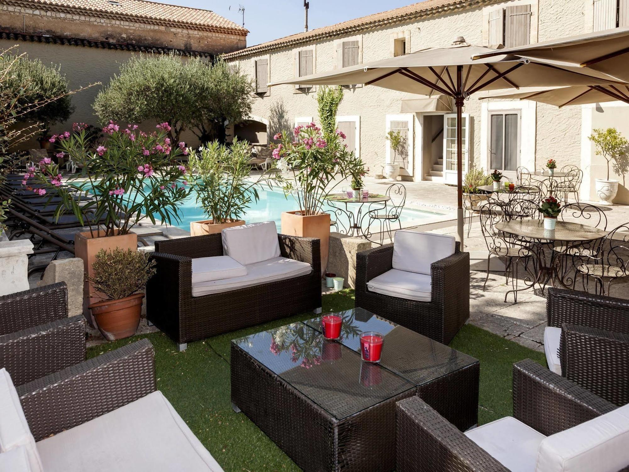 Hotel Les Magnanarelles Maussane-les-Alpilles Exterior photo